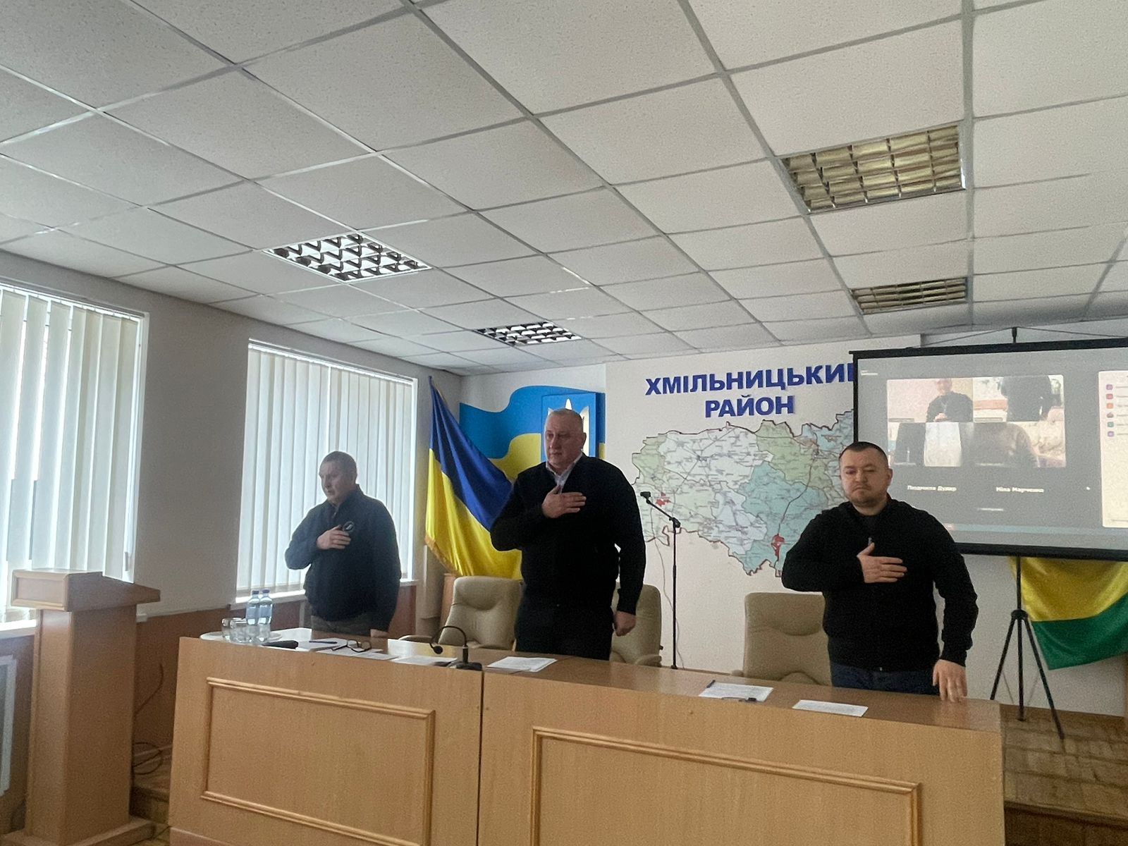 Фото без опису